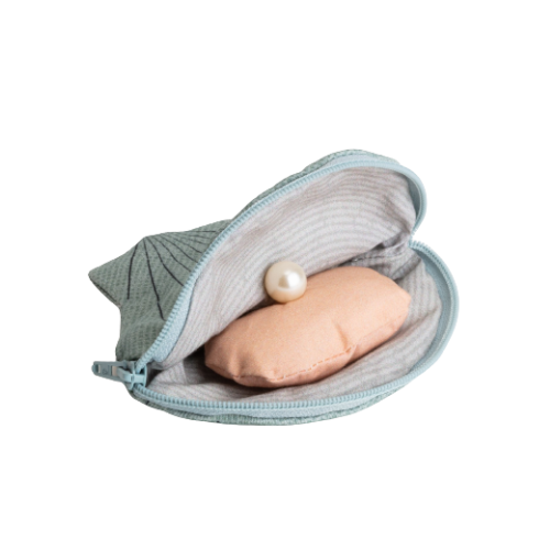 Oyster purse